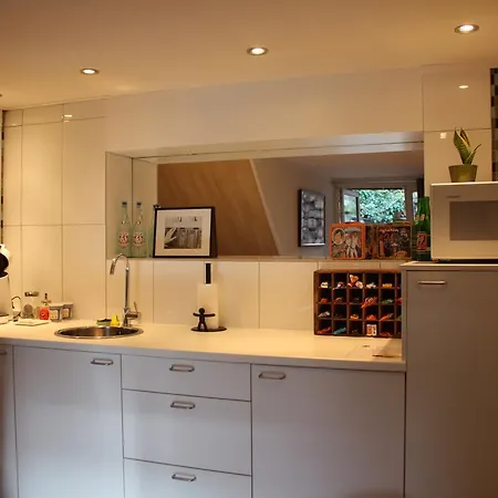 De Buitenmuur 3*